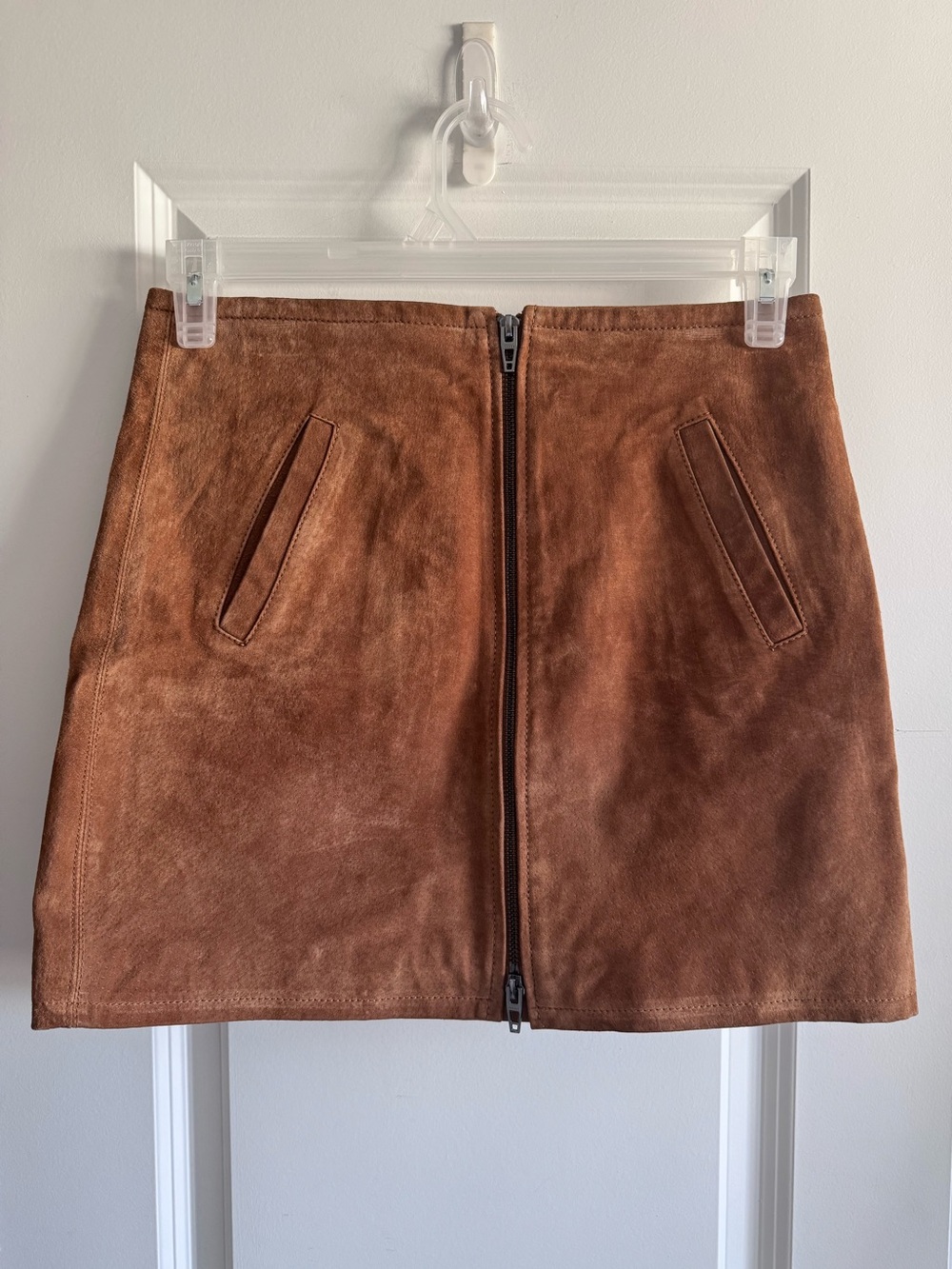 Blank NYC camel Brown 100% leather Front-Zip Mini Skirt